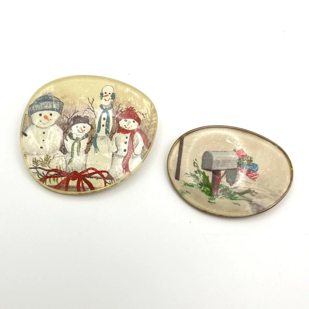 Vintage Christmas Snowman and Mailbox Eye Glass Brooch Pin‎ Set Winter Holiday